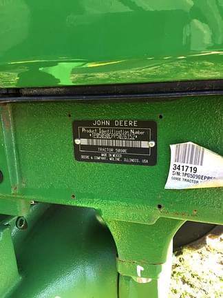 Image of John Deere 5090E Primary image