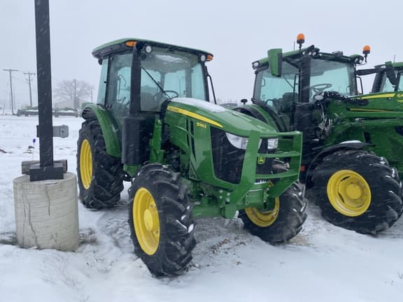 Image of John Deere 5090E equipment image 2