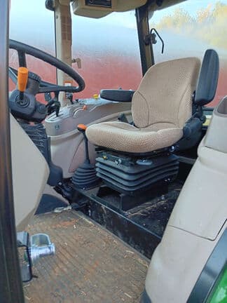 Image of John Deere 5090E equipment image 3