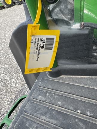 Image of John Deere 5090E equipment image 4