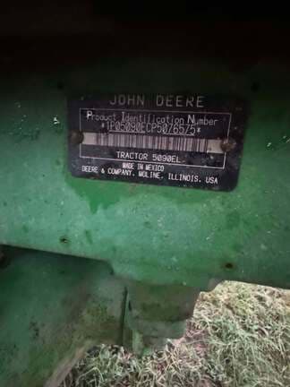 Image of John Deere 5090E equipment image 1