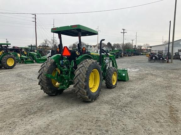 Image of John Deere 5090E equipment image 2