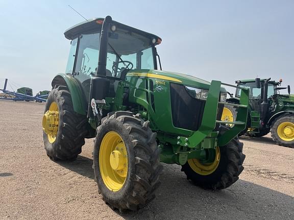 Image of John Deere 5090E Primary image