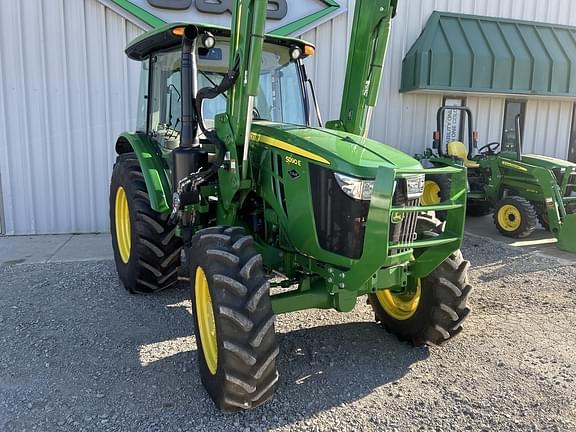 Image of John Deere 5090E equipment image 2