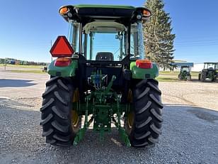 Main image John Deere 5090E 7