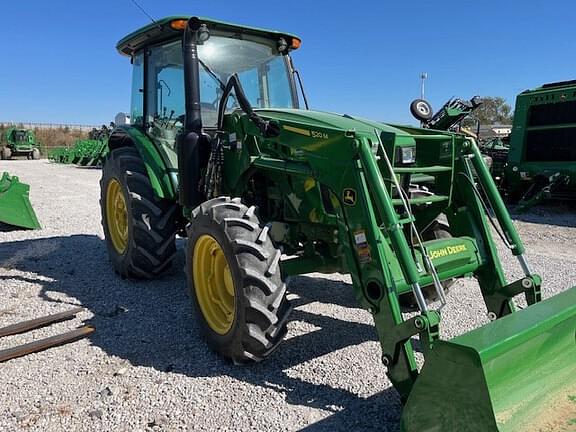 Image of John Deere 5090E equipment image 4