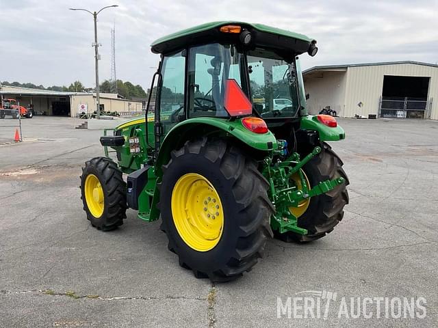 Image of John Deere 5090E equipment image 3