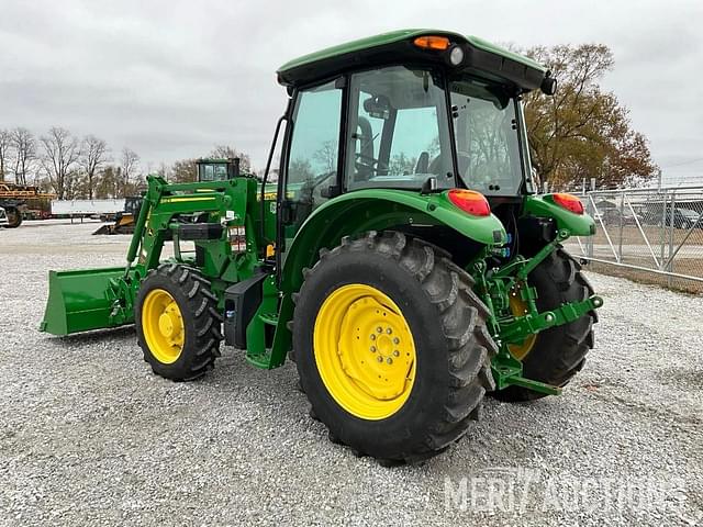 Image of John Deere 5090E equipment image 2