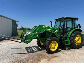 Main image John Deere 5090E