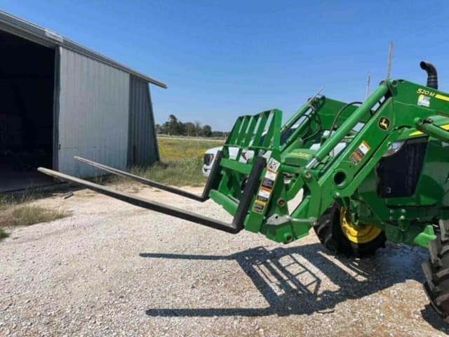 Image of John Deere 5090E equipment image 3