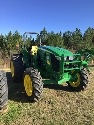 Image of John Deere 5090EL equipment image 1