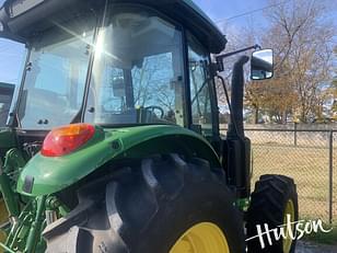 Main image John Deere 5090M 3