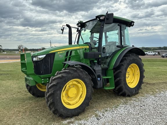Image of John Deere 5090M Primary image