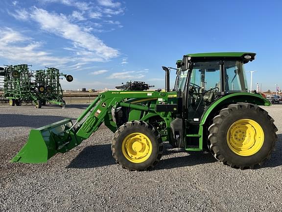 Image of John Deere 5095M equipment image 1