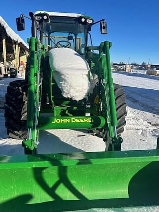 Image of John Deere 5095M equipment image 2