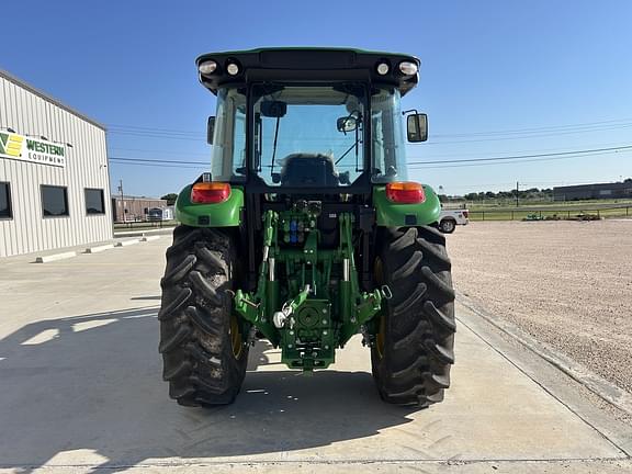 Image of John Deere 5095M equipment image 3