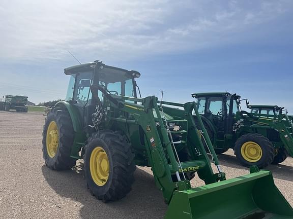 Image of John Deere 5095M equipment image 2