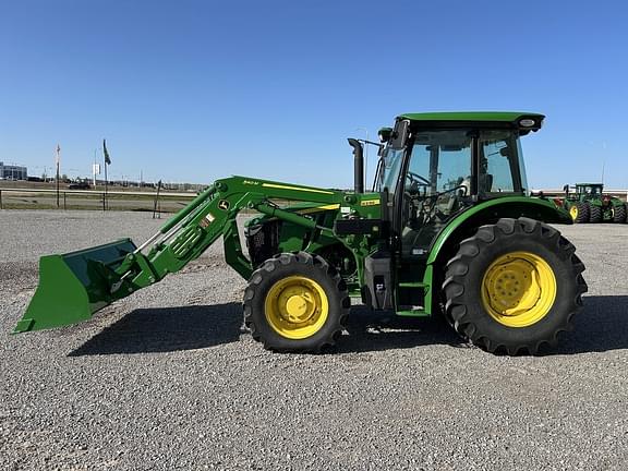 Image of John Deere 5095M equipment image 1