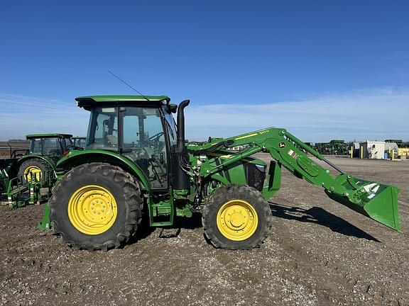 Image of John Deere 5095M Primary image