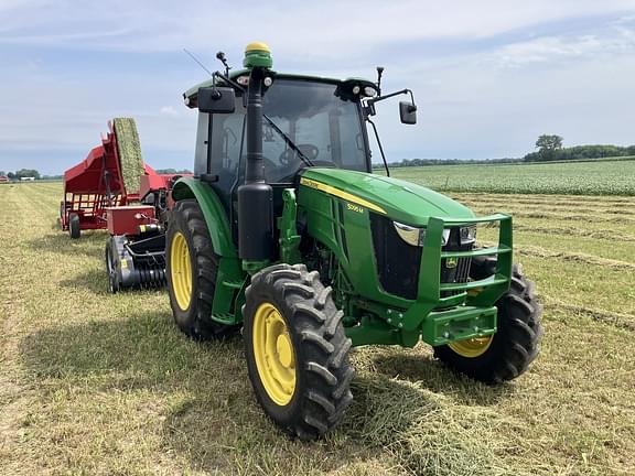 Image of John Deere 5095M equipment image 1