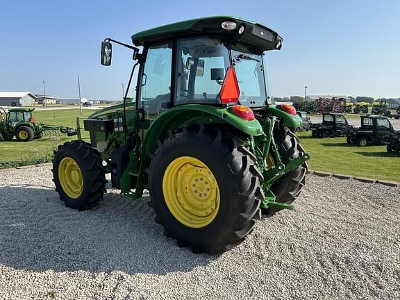 Image of John Deere 5095M equipment image 4