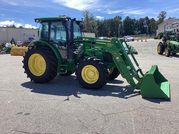 Image of John Deere 5095M equipment image 2