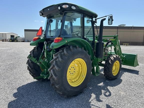 Image of John Deere 5095M equipment image 4
