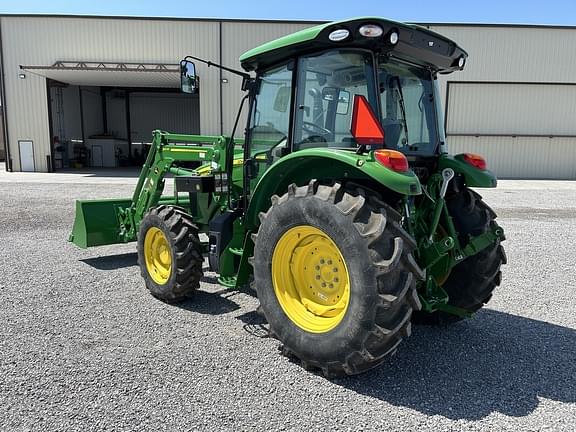 Image of John Deere 5095M equipment image 3