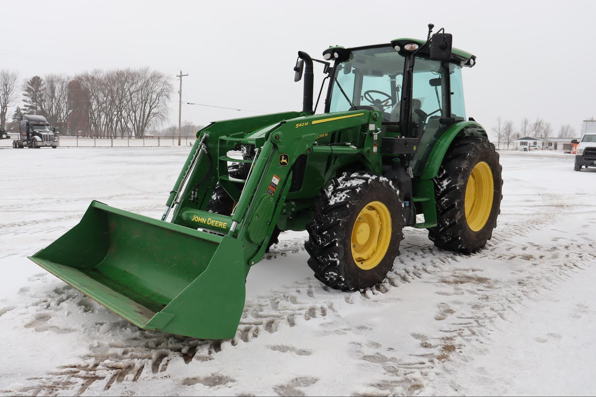 2023 John Deere 5095M Equipment Image0