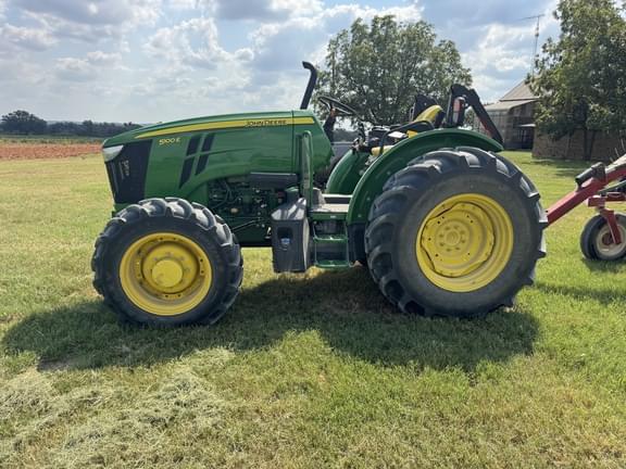 Image of John Deere 5100E Primary image