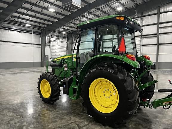 Image of John Deere 5100E equipment image 2