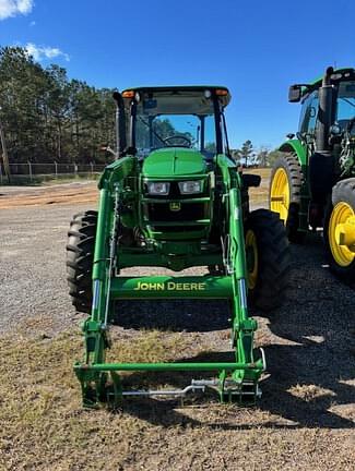 Image of John Deere 5100E equipment image 1