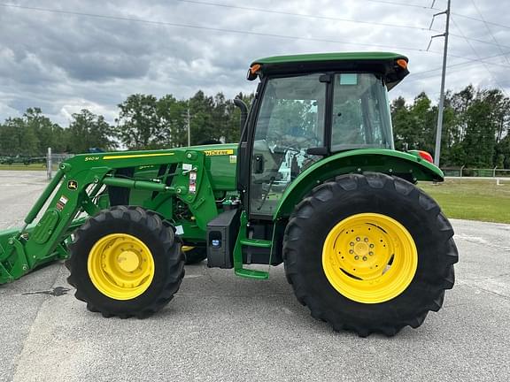 Image of John Deere 5100E equipment image 4