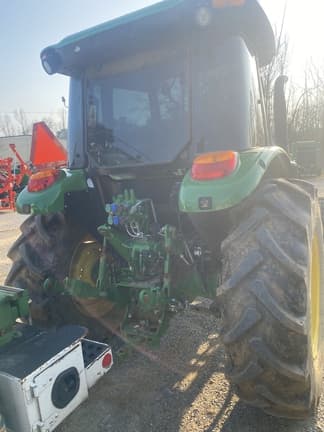 Image of John Deere 5100E equipment image 1