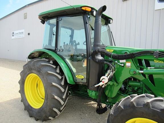 Image of John Deere 5100E equipment image 2