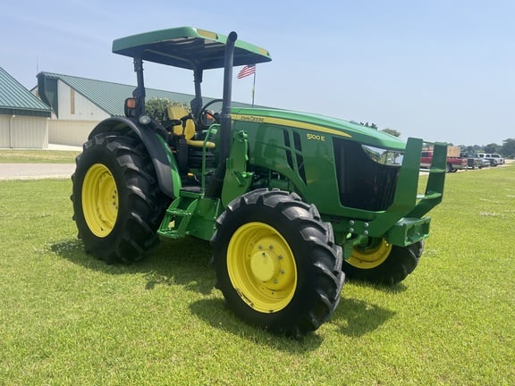 2023 John Deere 5100E Equipment Image0
