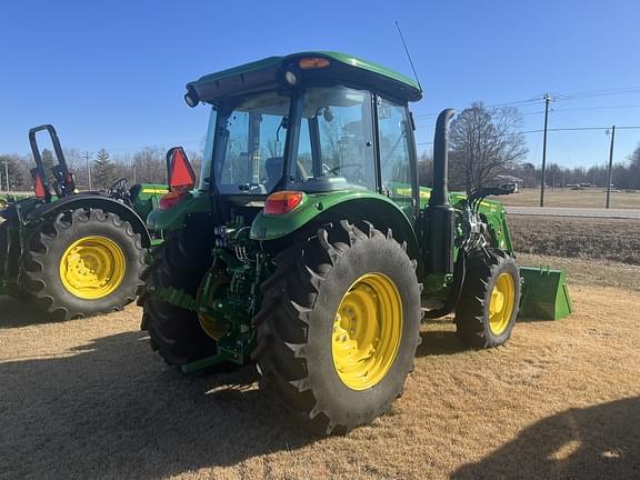 Image of John Deere 5100E equipment image 3