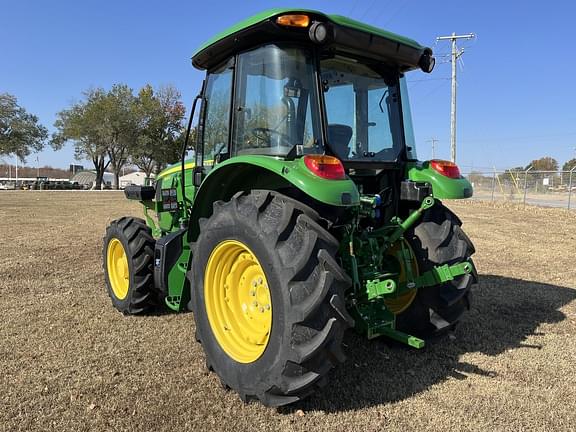 Image of John Deere 5100E equipment image 2