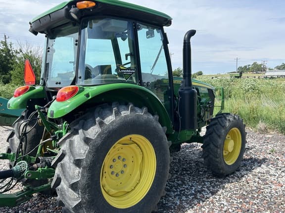 Image of John Deere 5100E equipment image 2