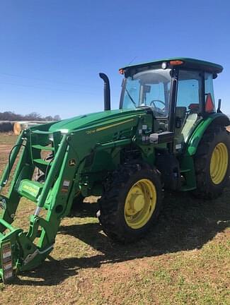 Image of John Deere 5100E equipment image 2