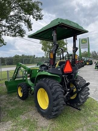 Image of John Deere 3025E equipment image 3