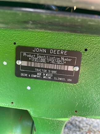 Image of John Deere 5100E equipment image 1