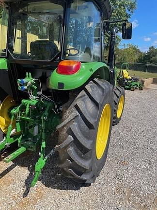 Image of John Deere 5100E equipment image 2