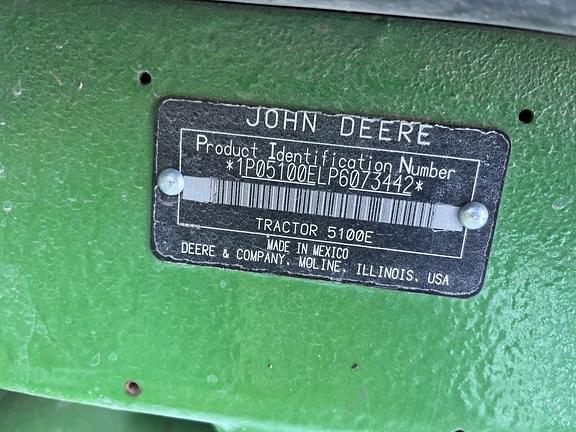 Image of John Deere 5100E equipment image 1