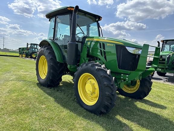 Image of John Deere 5100E equipment image 1