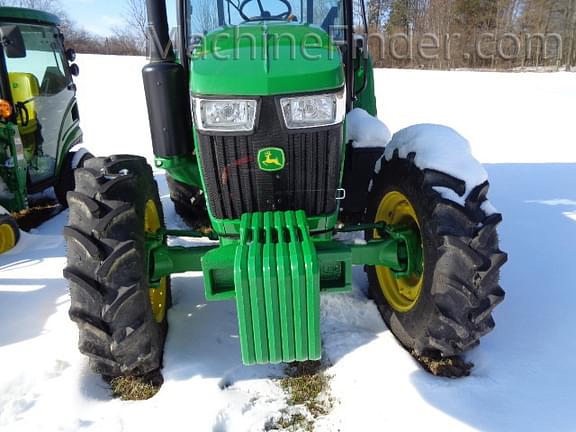 Image of John Deere 5100E equipment image 1