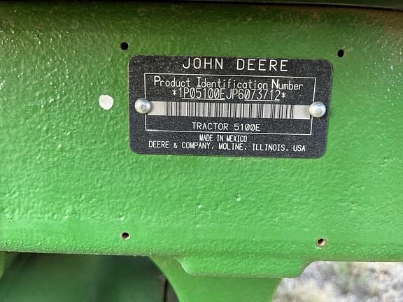 Image of John Deere 5100E equipment image 3