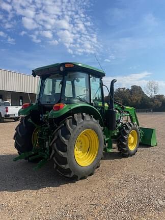 Image of John Deere 5100E equipment image 4