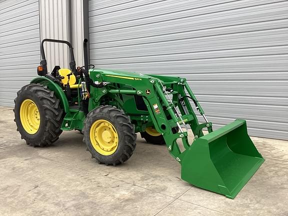 Image of John Deere 5100E equipment image 4