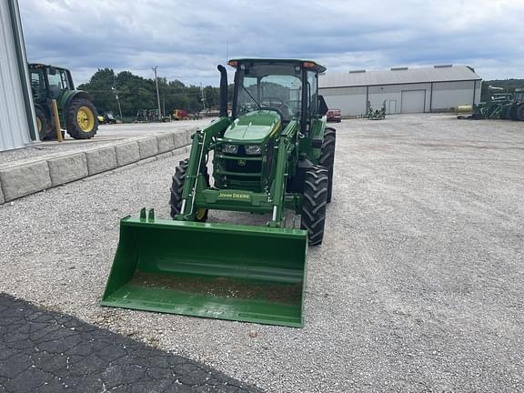 Image of John Deere 5100E equipment image 2